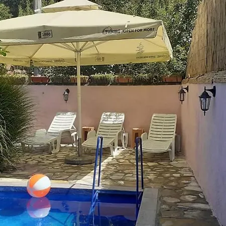 Negde Na Drini 1 Holiday home