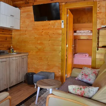 بيت للعطل Negde Na Drini 1