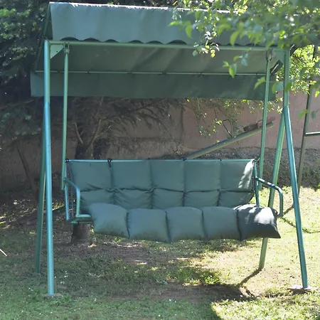 Negde Na Drini 1 Holiday home *