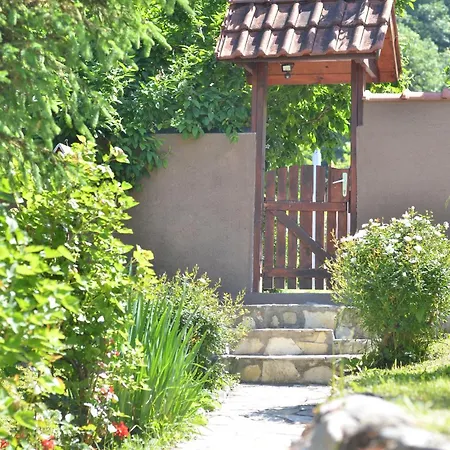 Negde Na Drini 1 بيت للعطل