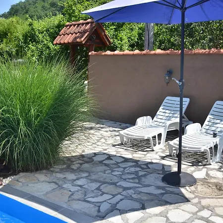 Ferienhaus Negde Na Drini 1 *