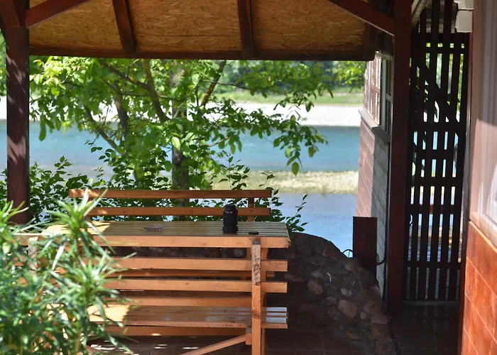 Negde Na Drini 1 바이나 바슈타